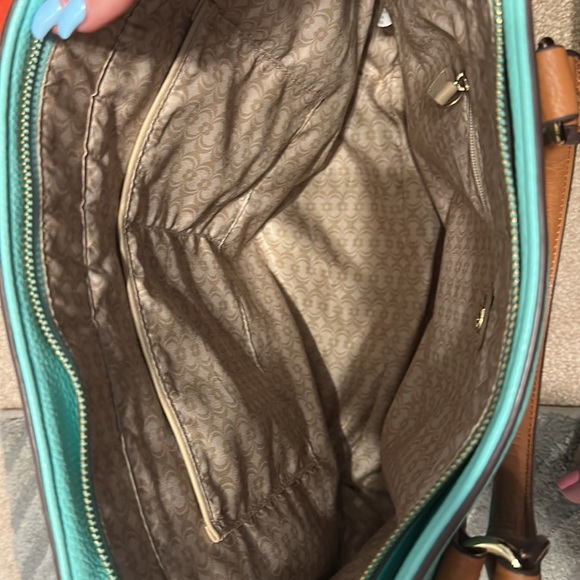 Purse - Picture 2 of 3